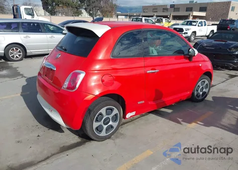 2013 Fiat 500E Battery Electric z USA, uszkodzony, nr VIN 3C3CFFGE1DT604606